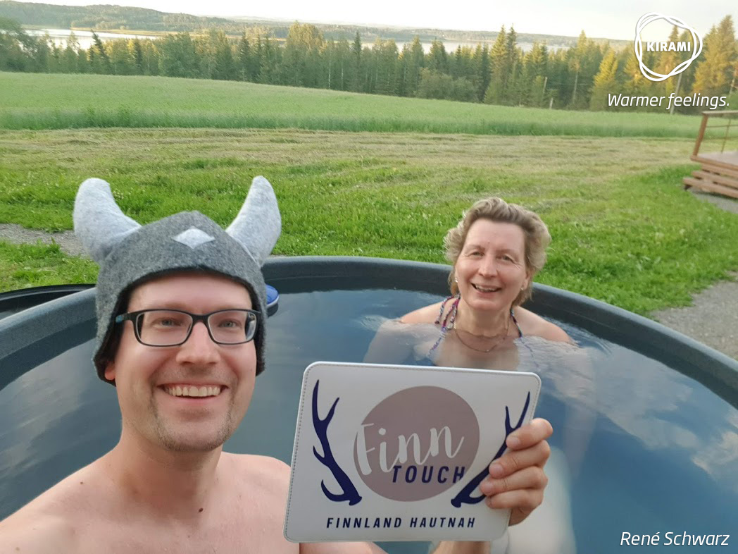 Regardez la vidéo à partir d'un bain nordique entre Riitta et le bloggeur René Schwarz (FinnTouch.de) (vidéo en allemand) | Kirami