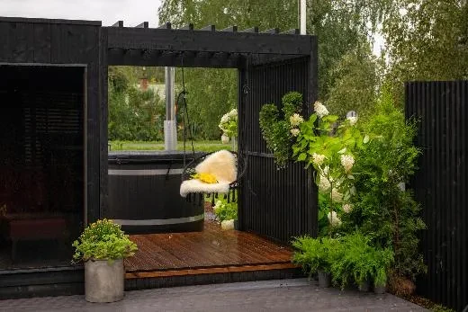 Kirami FinVision® -pergola M Misty, à décorer avec des plantes !